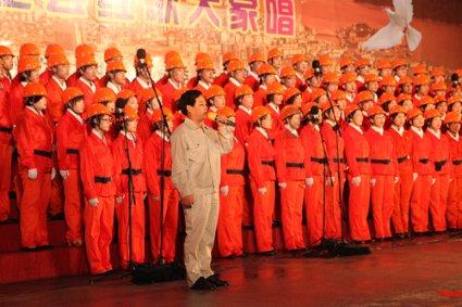 泰安市岱岳区山口镇“政税银企”送东风 协同发力谋发展